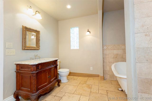 602 E Comanche Street, Mcalester, OK 74501