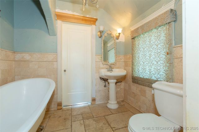 602 E Comanche Street, Mcalester, OK 74501