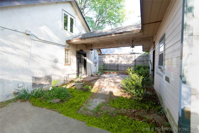 602 E Comanche Street, Mcalester, OK 74501