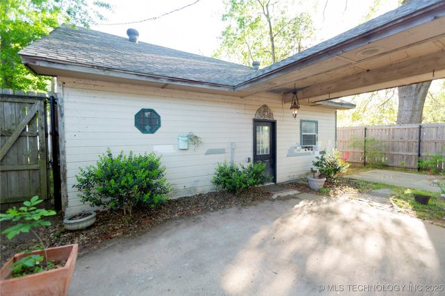 602 E Comanche Street, Mcalester, OK 74501