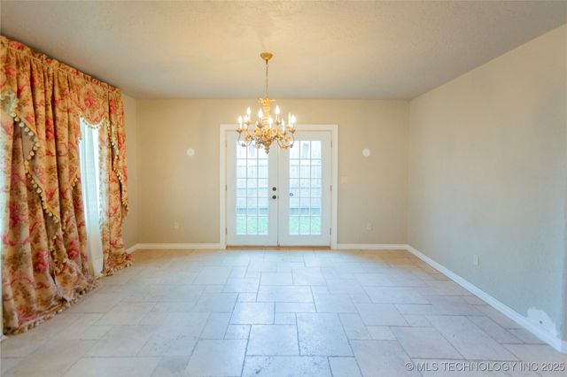 602 E Comanche Street, Mcalester, OK 74501