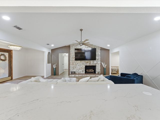 8505 Treetop Court, Fort Worth, TX 76179