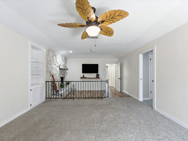 8505 Treetop Court, Fort Worth, TX 76179