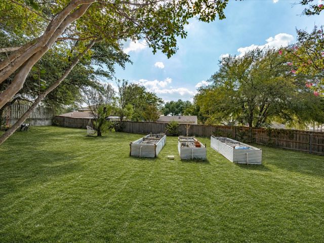 8505 Treetop Court, Fort Worth, TX 76179