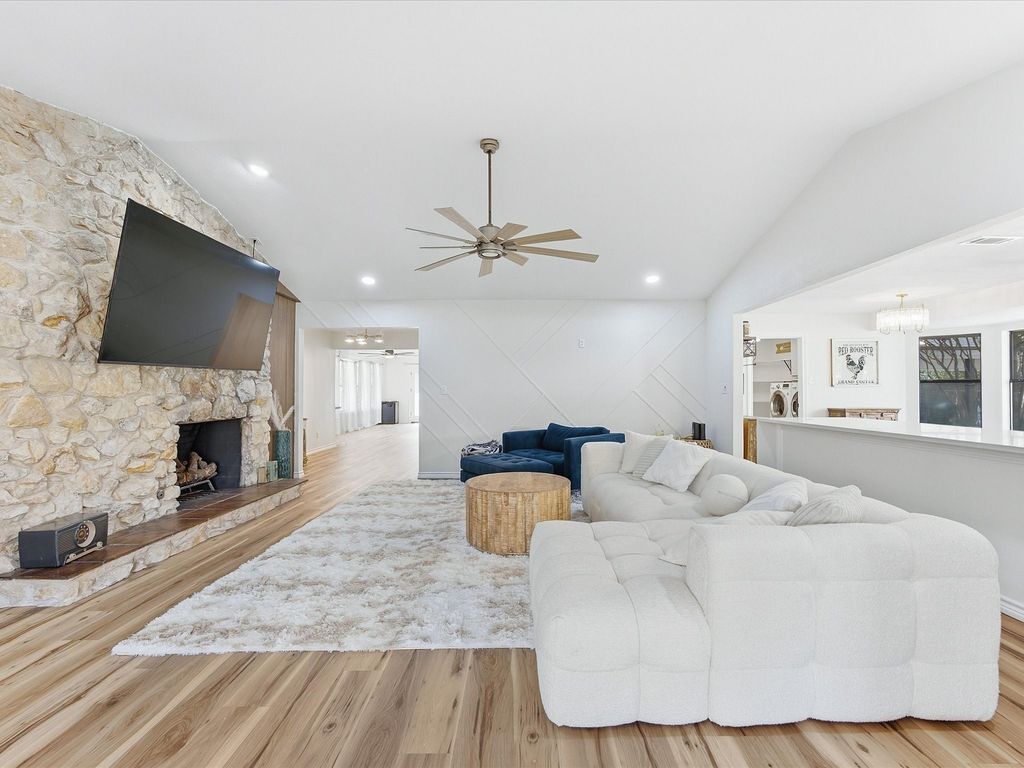 8505 Treetop Court, Fort Worth, TX 76179 — photo 4
