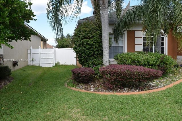 18081 THORNHILL GRAND CIRCLE, Orlando, FL 32820