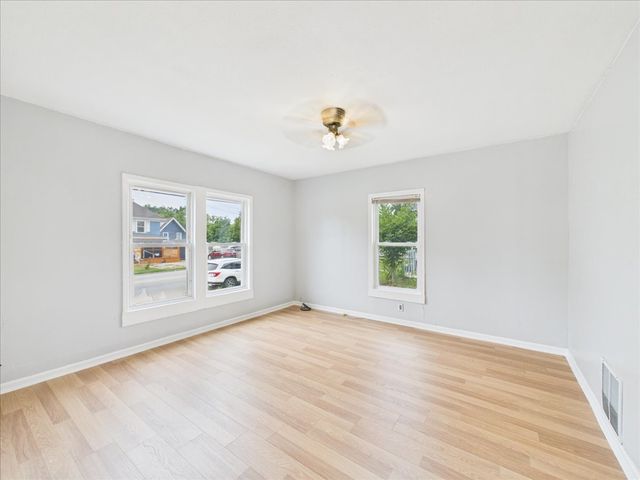 701 Montague Street, Rockford, IL 61102