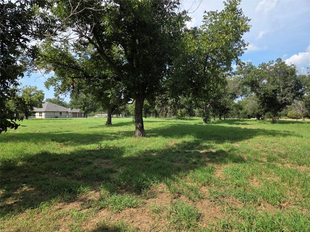 10005 Orchards Boulevard, Cleburne, TX 76033