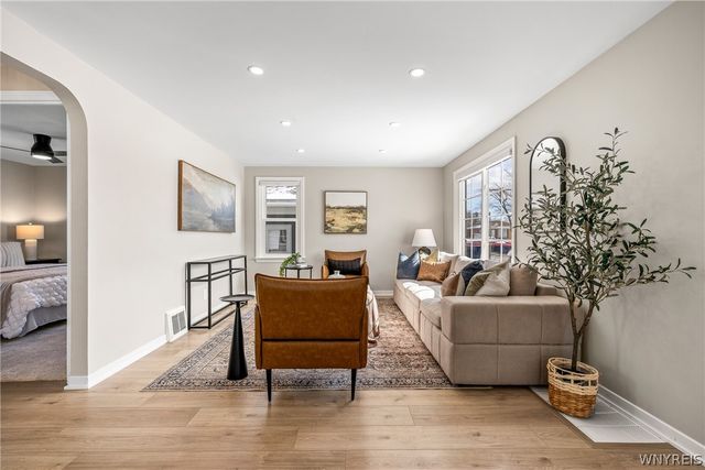 538 Taunton Place, Buffalo, NY 14216