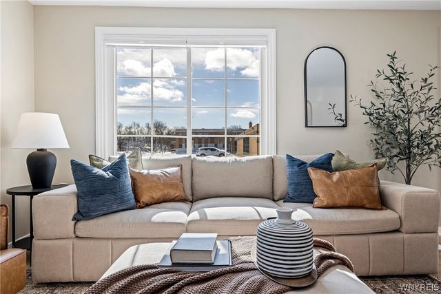 538 Taunton Place, Buffalo, NY 14216