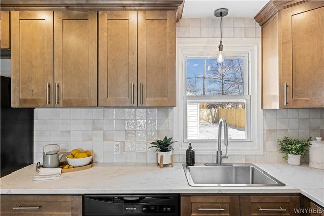 538 Taunton Place, Buffalo, NY 14216