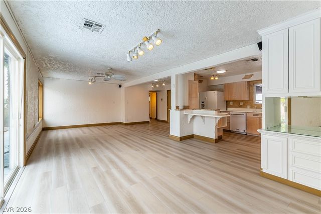 5416 Gipsy Avenue, Las Vegas, NV 89107