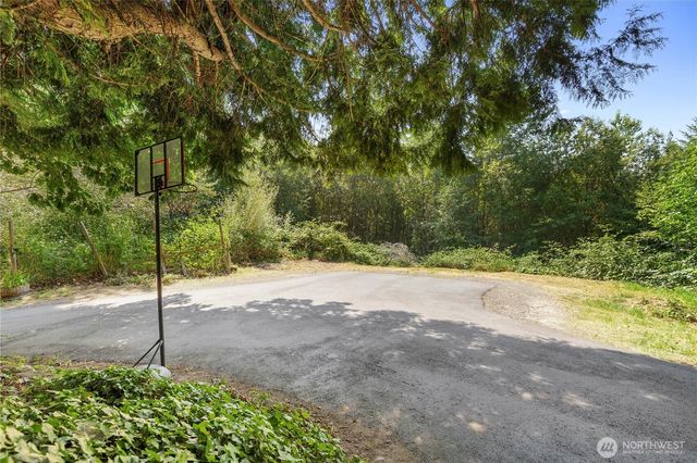 20509 NE State Highway 305 NE NE, Poulsbo, WA 98370