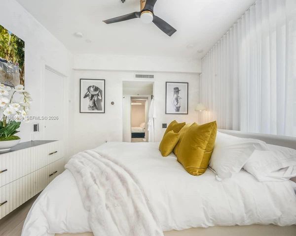 100 Collins Avenue 202, Miami Beach, FL 33139