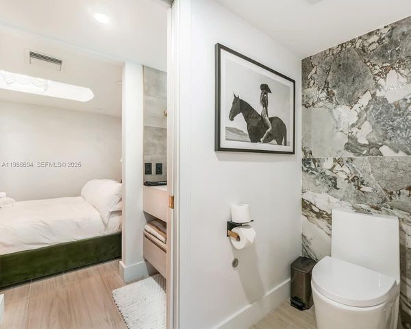 100 Collins Avenue 202, Miami Beach, FL 33139