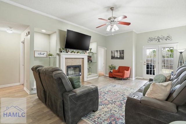 203 Barcalay Lane, Hinesville, GA 31313