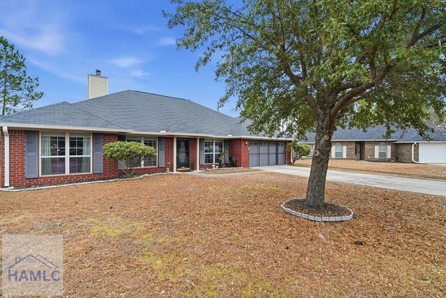 203 Barcalay Lane, Hinesville, GA 31313