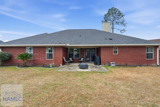 203 Barcalay Lane, Hinesville, GA 31313