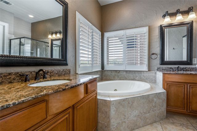 4045 Winsor Drive, Farmers Branch, TX 75244