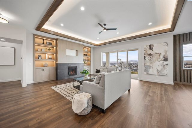 6027 W 28th Place, Kennewick, WA 99338