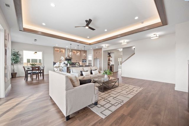 6027 W 28th Place, Kennewick, WA 99338