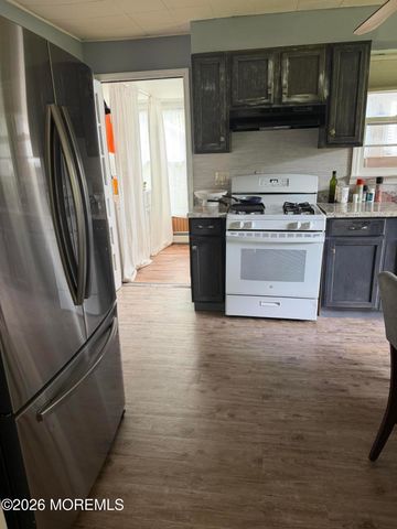 10 Smith Street, Howell, NJ 07731