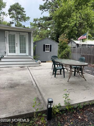 10 Smith Street, Howell, NJ 07731