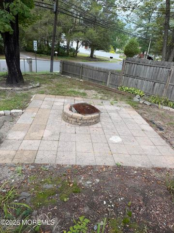 10 Smith Street, Howell, NJ 07731