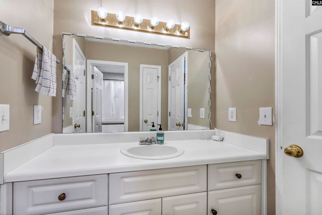 103 Linville Court, Lexington, SC 29073