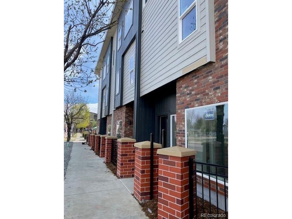 5782 W 38th Ave, Wheat Ridge, CO 80212