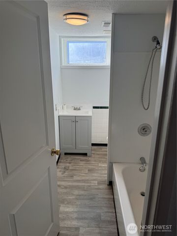 2205 31st Avenue S, Seattle, WA 98144