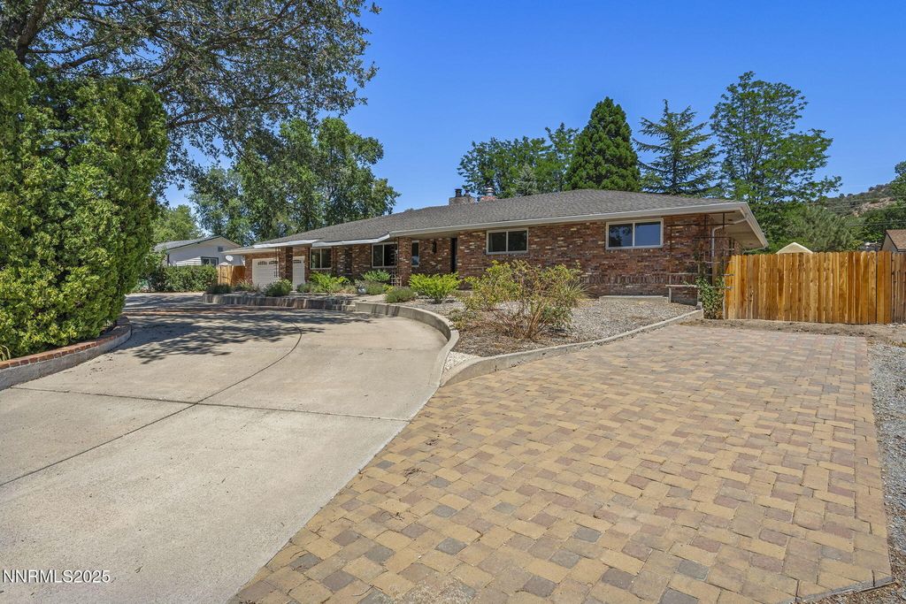 14490 Rancheros Drive, Reno, NV 89521