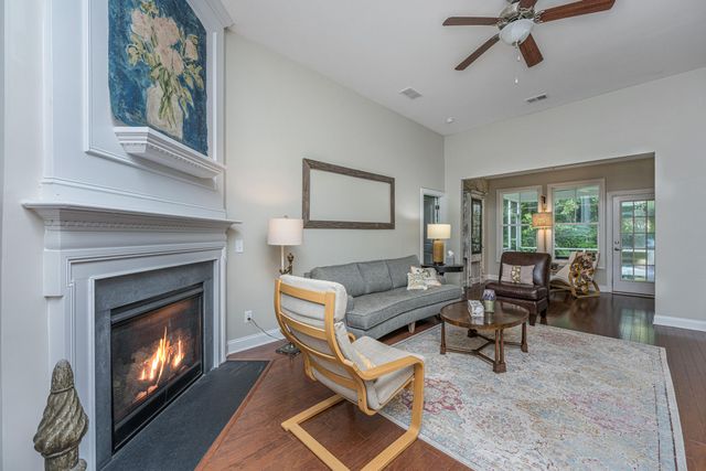 271 Bateaux Drive, Summerville, SC 29483
