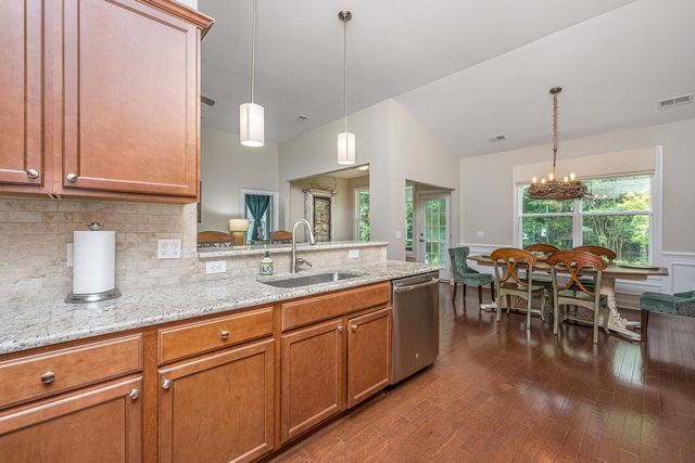 271 Bateaux Drive, Summerville, SC 29483
