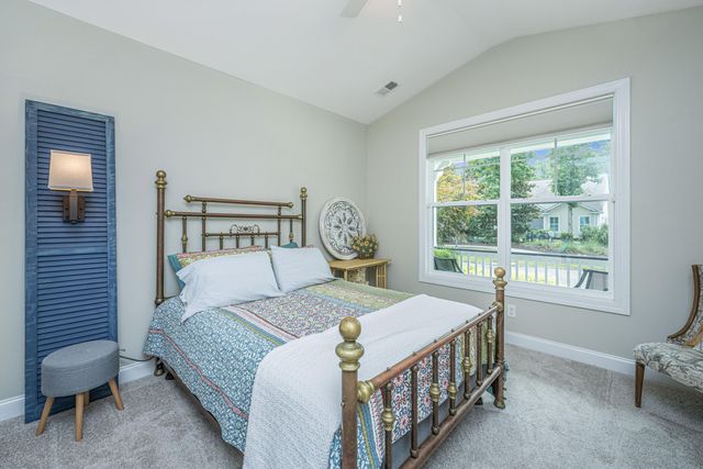 271 Bateaux Drive, Summerville, SC 29483