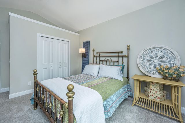 271 Bateaux Drive, Summerville, SC 29483