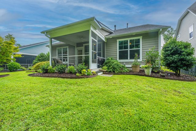 271 Bateaux Drive, Summerville, SC 29483