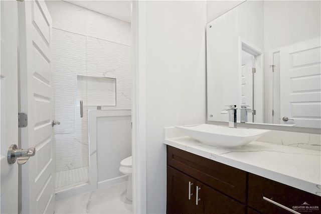 2608 Linva Avenue, Edinburg, TX 78541