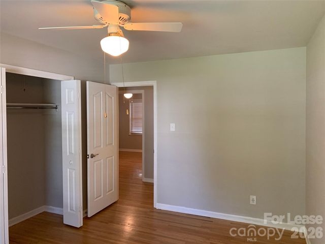 1130 Cheddington Drive, Charlotte, NC 28211