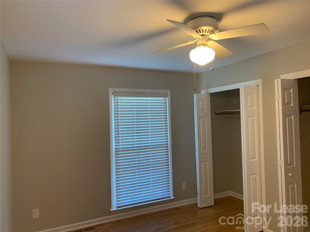 1130 Cheddington Drive, Charlotte, NC 28211