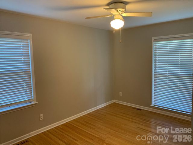 1130 Cheddington Drive, Charlotte, NC 28211