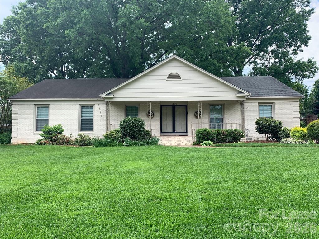 1130 Cheddington Drive, Charlotte, NC 28211