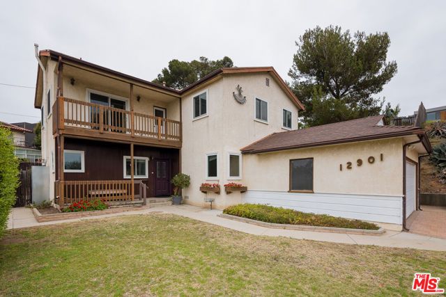 12901 Appleton Way, Los Angeles, CA 90066