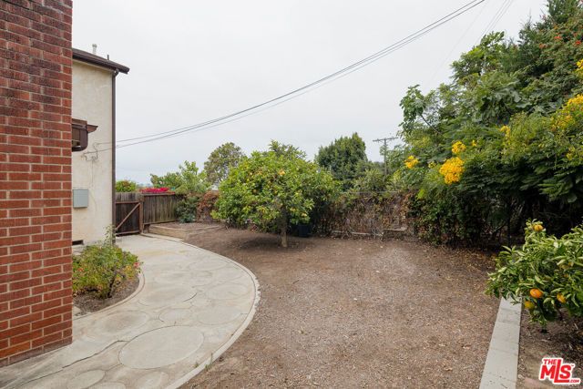 12901 Appleton Way, Los Angeles, CA 90066