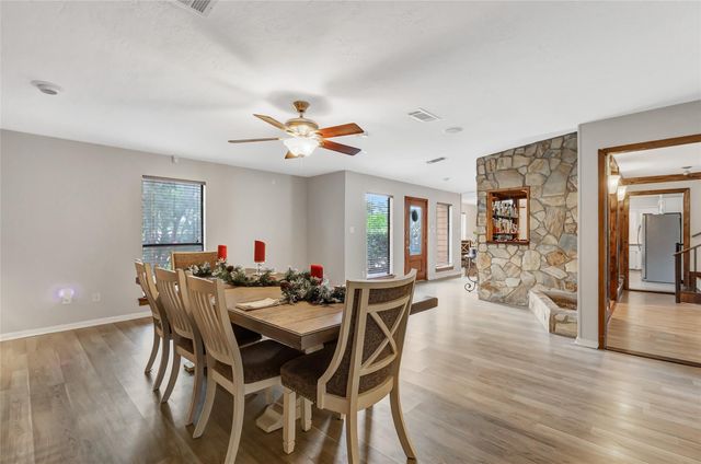 2103 White Feather Trail, Crosby, TX 77532