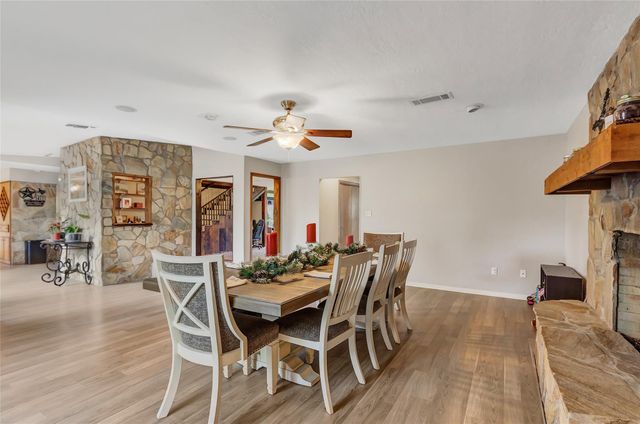 2103 White Feather Trail, Crosby, TX 77532