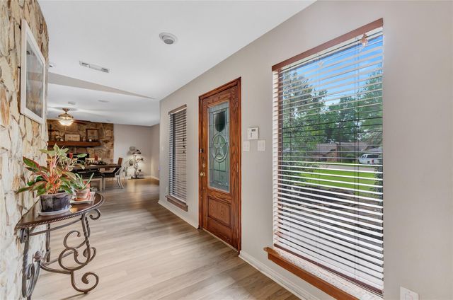2103 White Feather Trail, Crosby, TX 77532