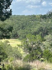 856 Lime Rock, Canyon Lake, TX 78133