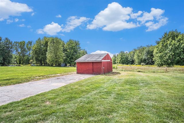 6939 Alden Nash Avenue, Alto, MI 49302