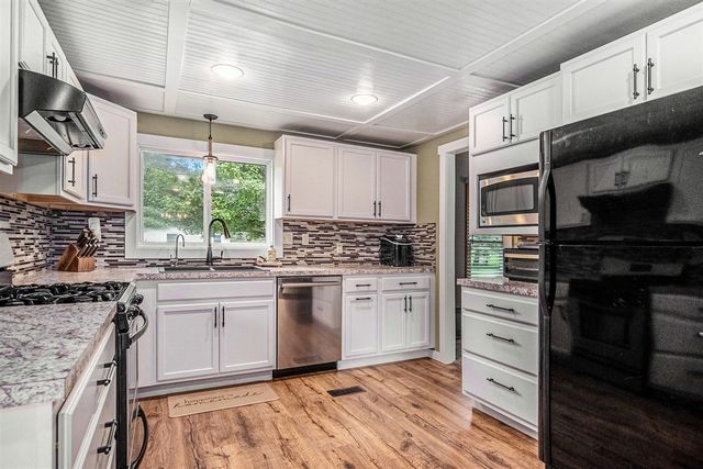 6939 Alden Nash Avenue, Alto, MI 49302